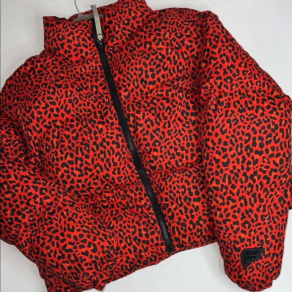 Fabletics Jackets & Blazers - Fabletics Wander Cropped Puffer Jacket Womens XS